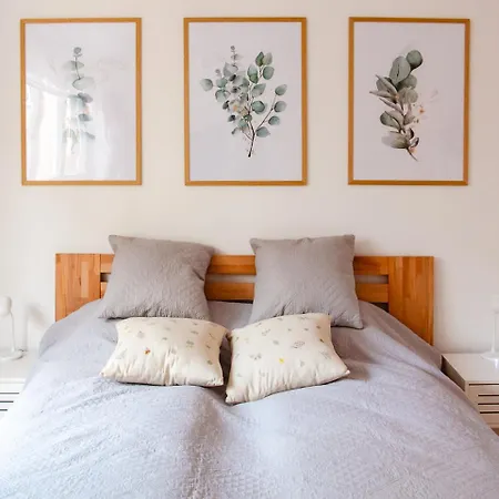Cheyf Modern In Center Apartamento *